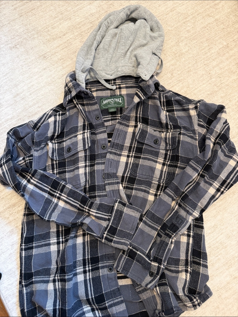 American Eagle Outfitters Men’s Gray and Navy Plaid Hooded Flannel Shirt